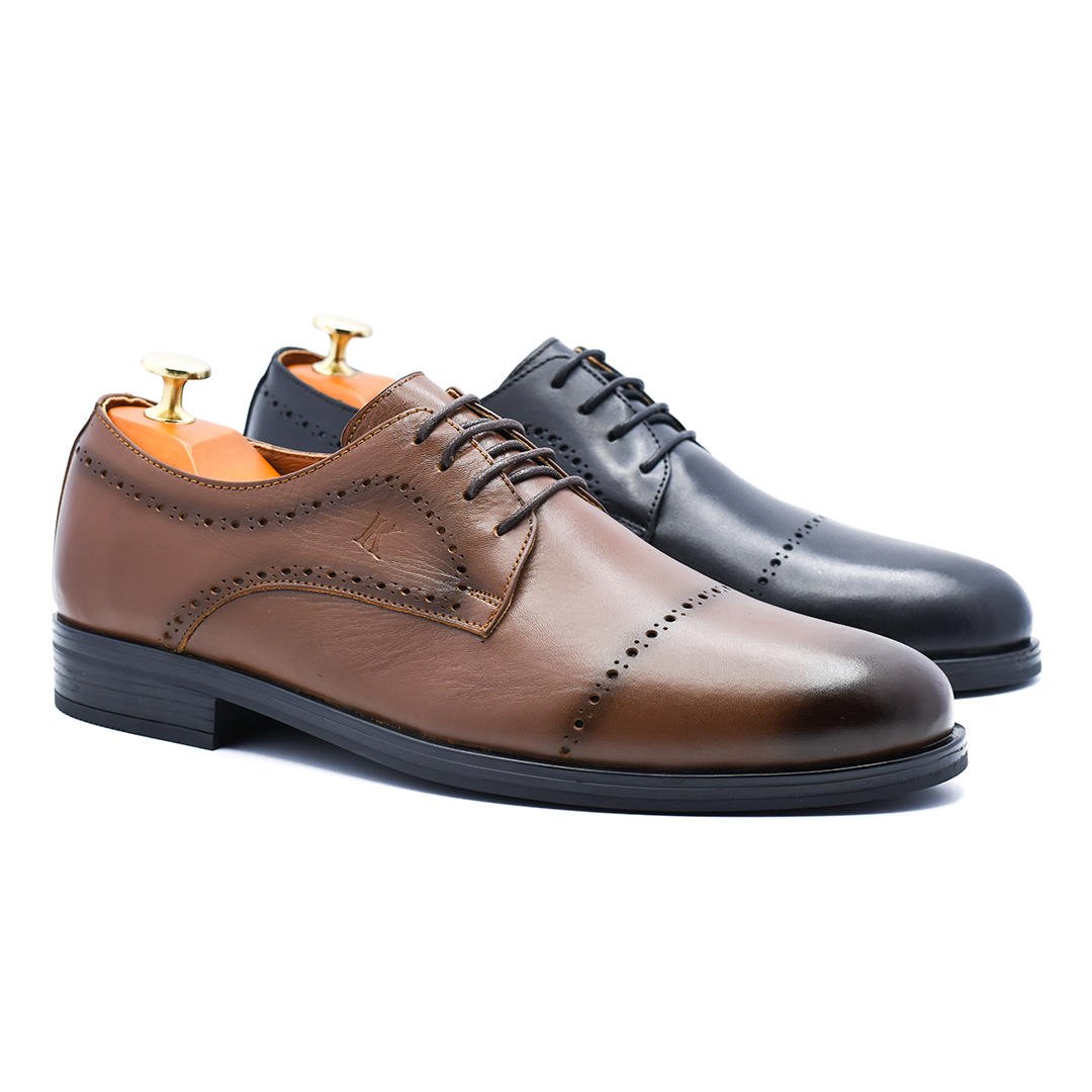 CHAUSSURE CLASS EN CUIR MARRON RF 711