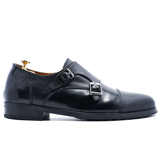 CHAUSSURE CLASS EN CUIR NOIR RF 716