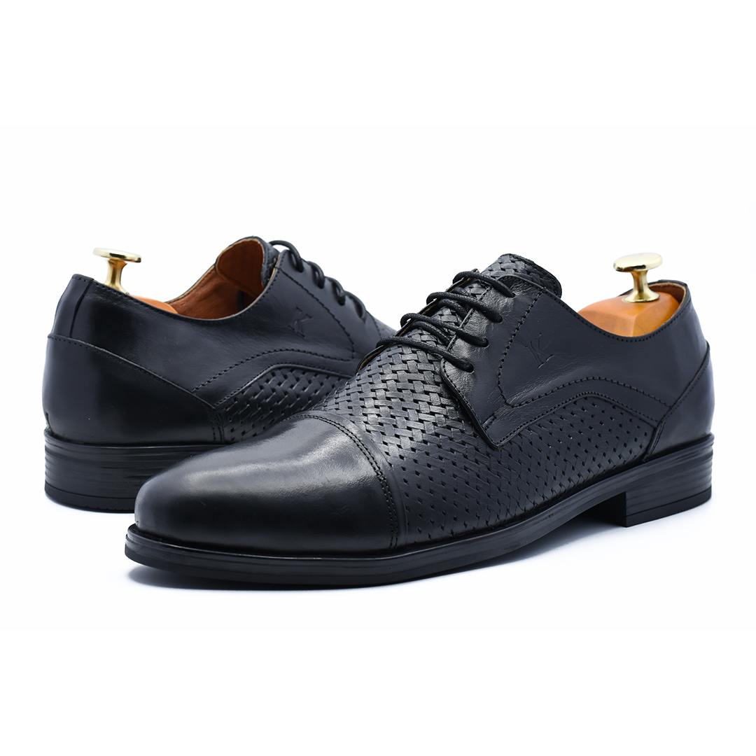 CHAUSSURE CLASS EN CUIR MARRON RF 765