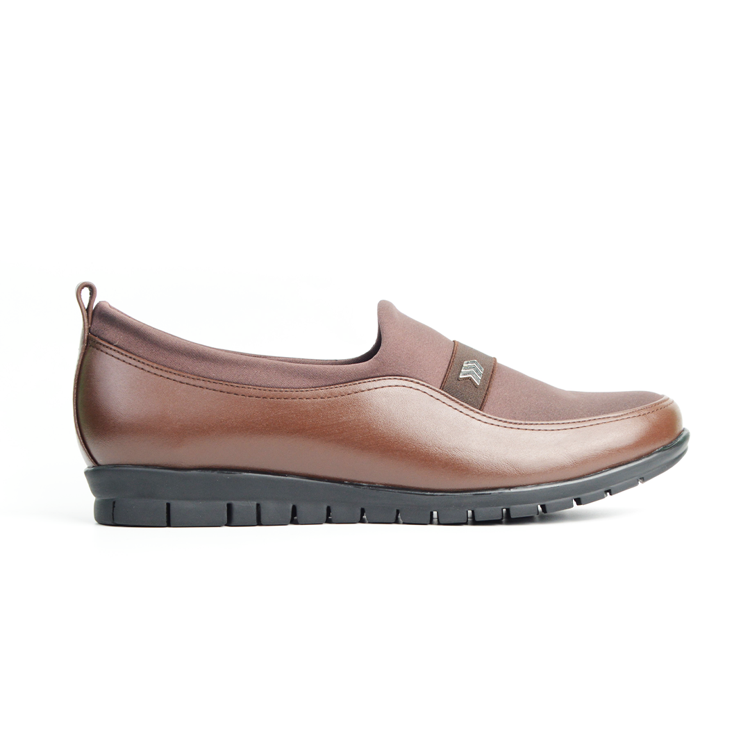 CHAUSSURES ORLA EN CUIR MARRON