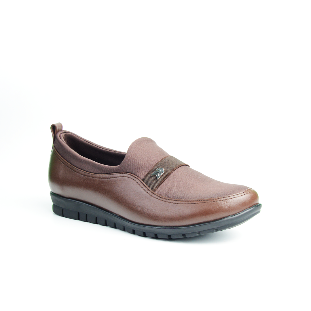 CHAUSSURES ORLA EN CUIR MARRON